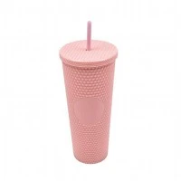 700ml de bicer de plàstega rosa co borchie co paja e covercio